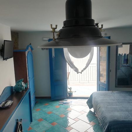 Casa Il Soffio Di Eolo Hotel Scilla Kamer foto