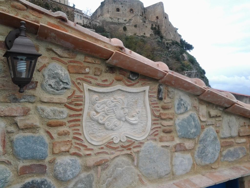 Casa Il Soffio Di Eolo Hotel Scilla Buitenkant foto